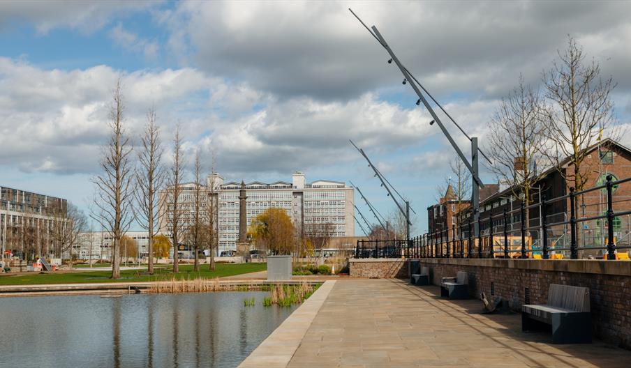 Queen’s Gardens in Hull with landscaped walkways, water features and modern lighting.